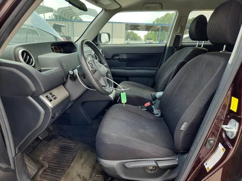 2010 TOYOTA SCION XB  