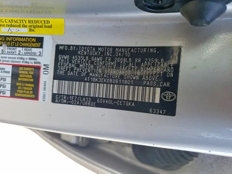 2011 TOYOTA CAMRY XLE V6  