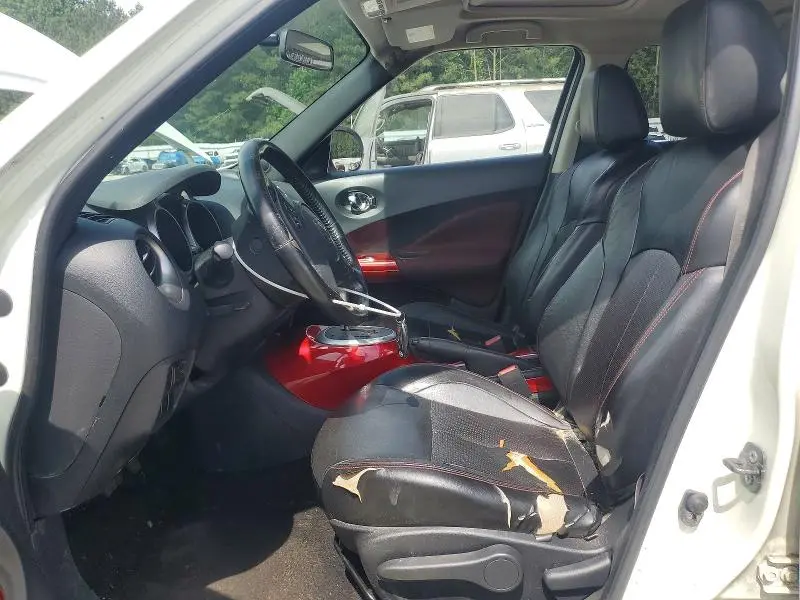 2011 NISSAN JUKE S  