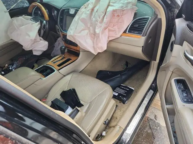 2014 CHRYSLER 300C   