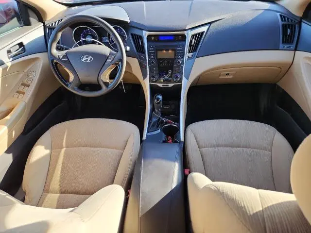 2012 HYUNDAI SONATA GLS  