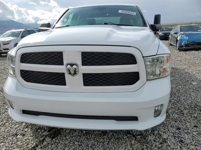 2017 RAM 1500 ST