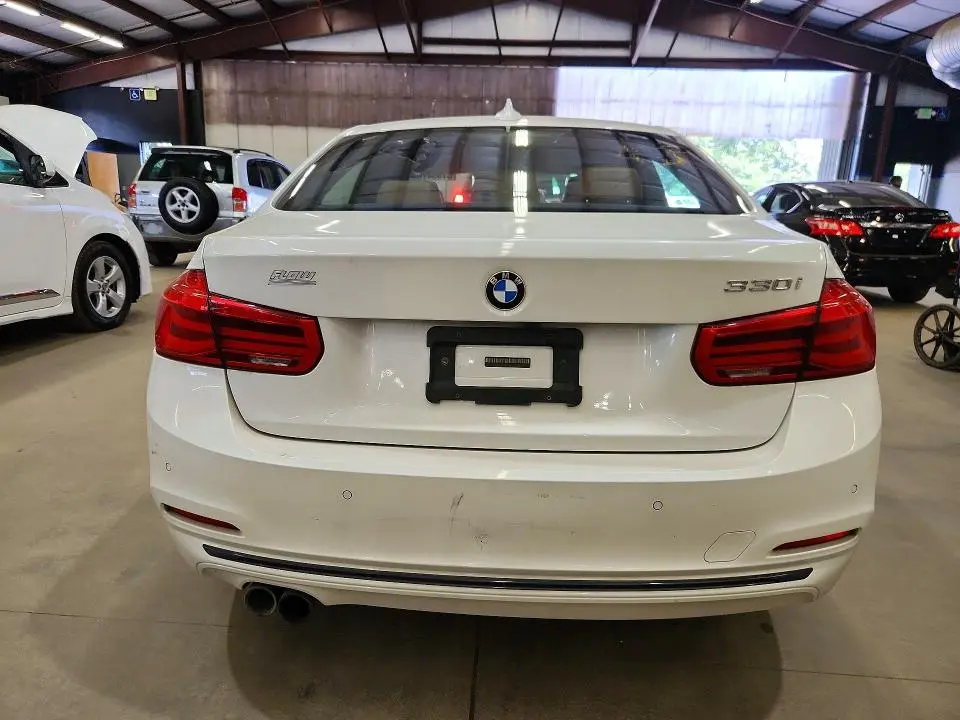 2017 BMW 330 I  