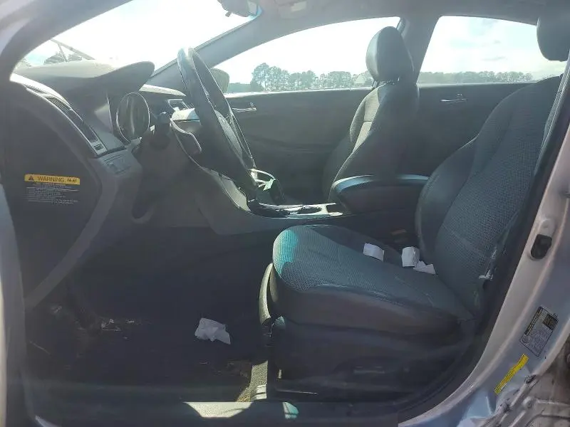 2012 HYUNDAI SONATA SE  