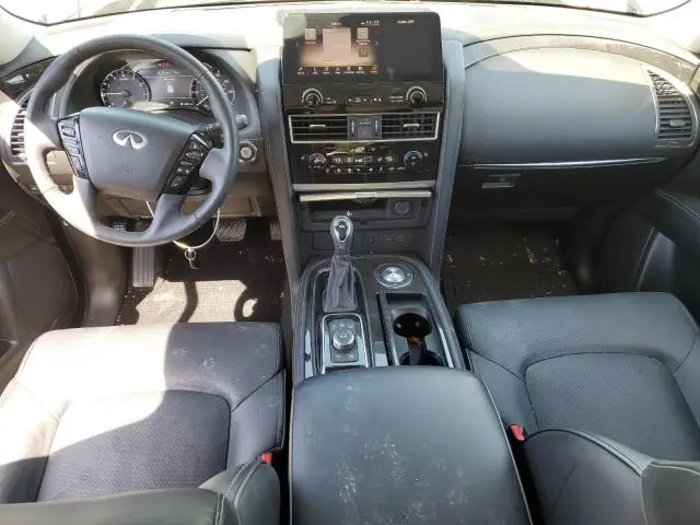 2023 INFINITI QX80 LUXE  