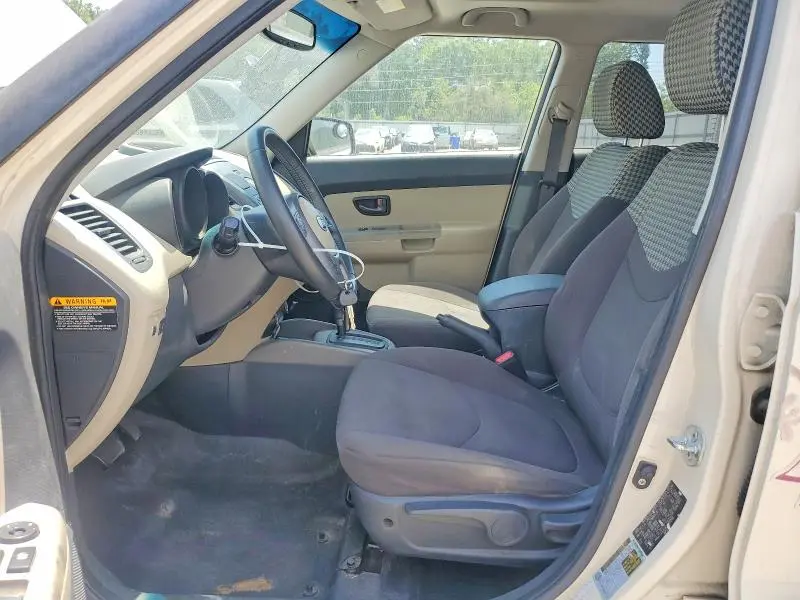 2010 KIA SOUL +  