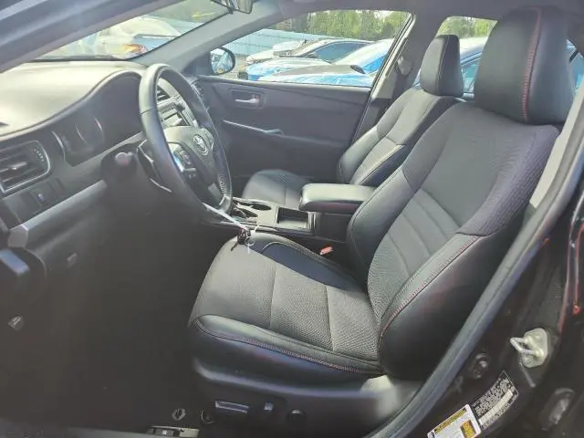 2017 TOYOTA CAMRY LE