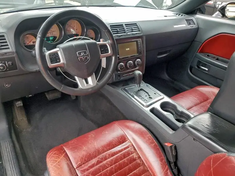 2013 DODGE CHALLENGER SXT  