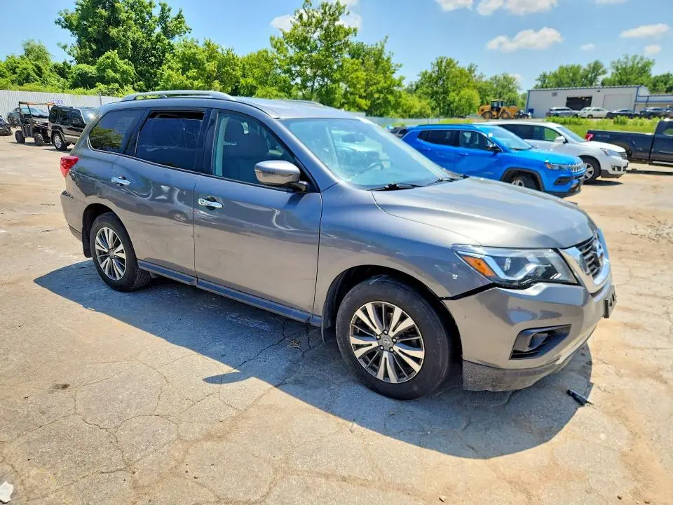 2020 NISSAN PATHFINDER S  
