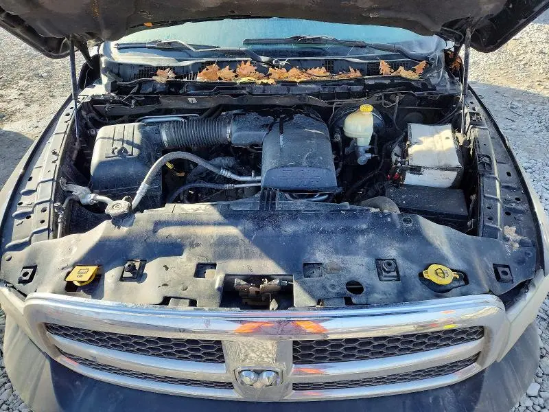 2014 RAM 1500 ST  