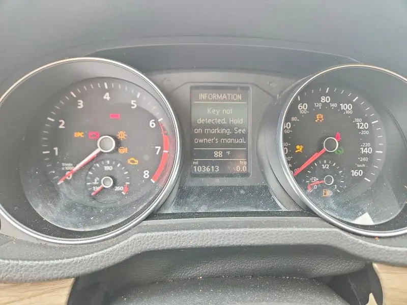 2018 VOLKSWAGEN PASSAT SE  