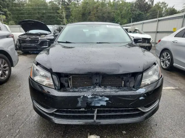 2015 VOLKSWAGEN PASSAT SE