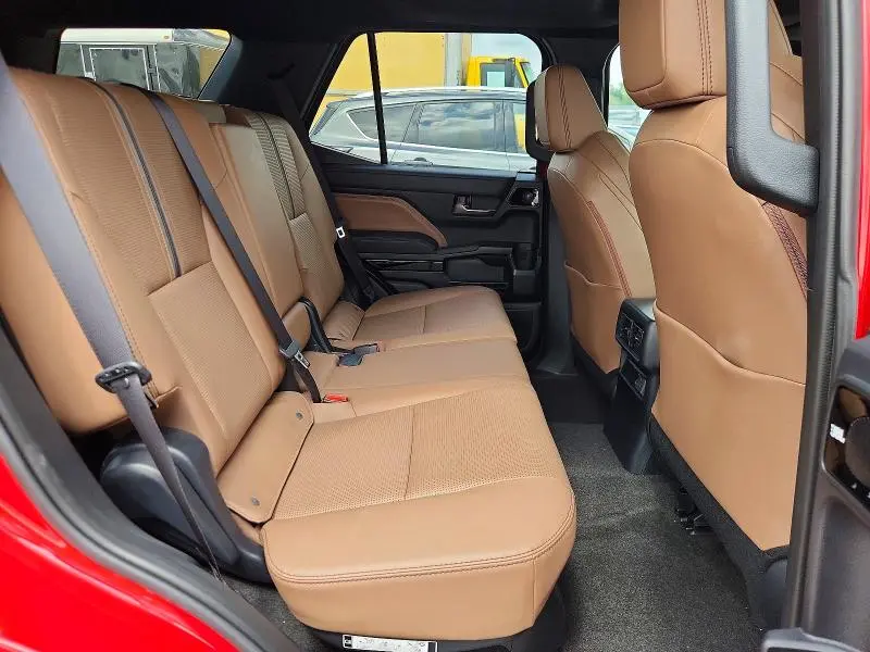 2025 TOYOTA 4RUNNER LIMITED  