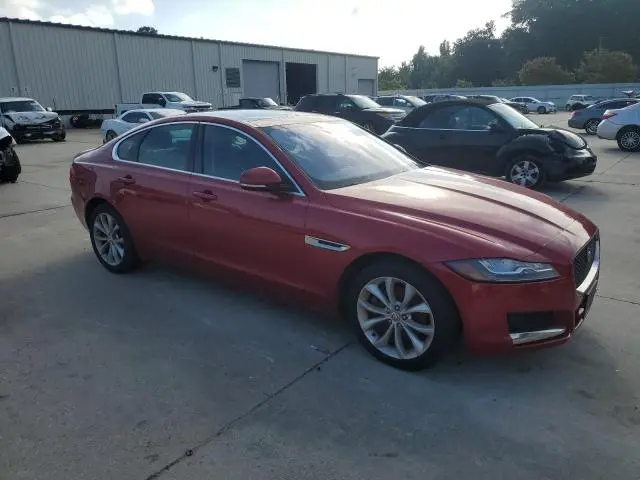 2018 JAGUAR XF PREMIUM  