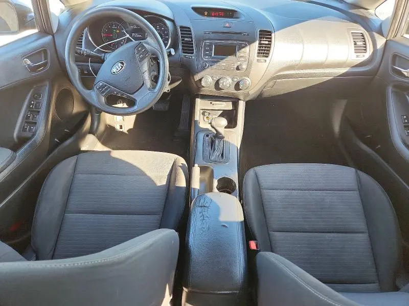 2015 KIA FORTE LX  