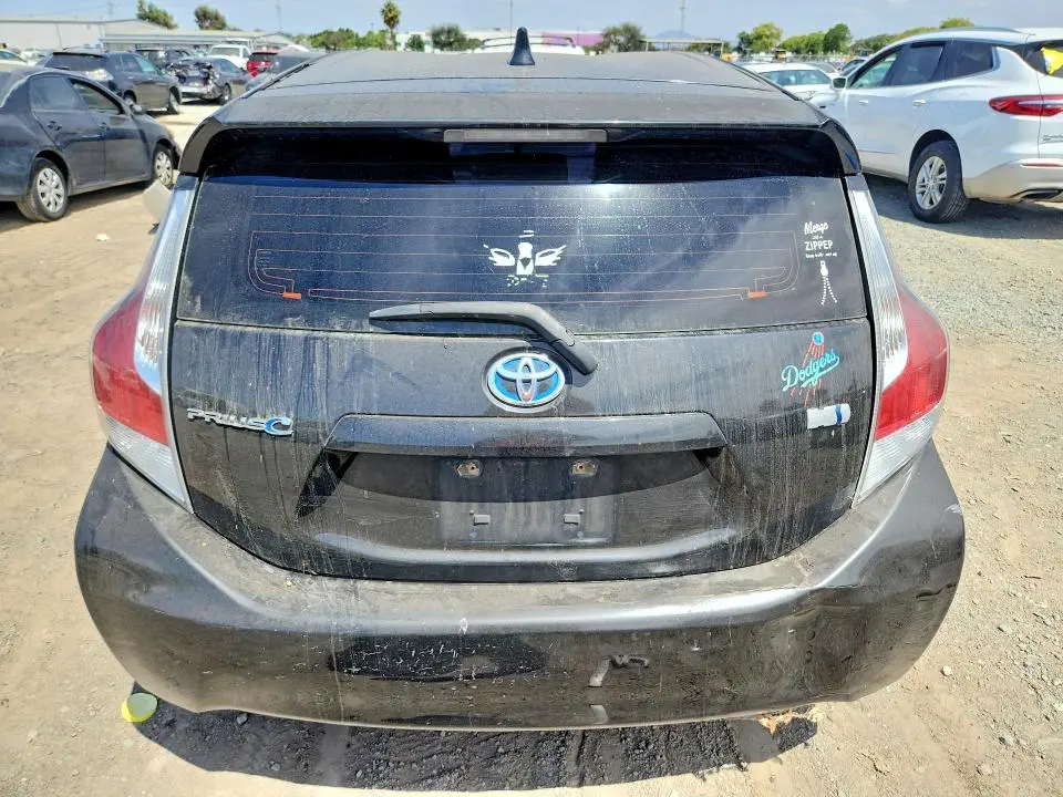 2016 TOYOTA PRIUS C ONE  