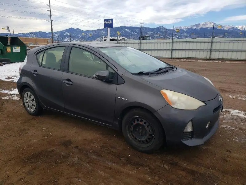 2013 TOYOTA PRIUS   