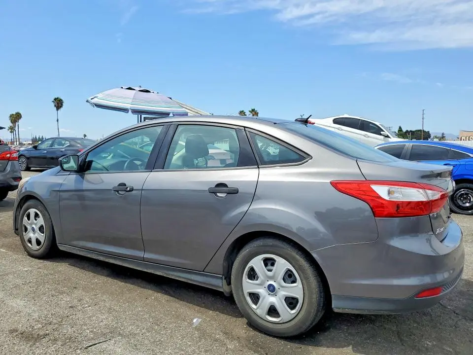 2014 FORD FOCUS S  