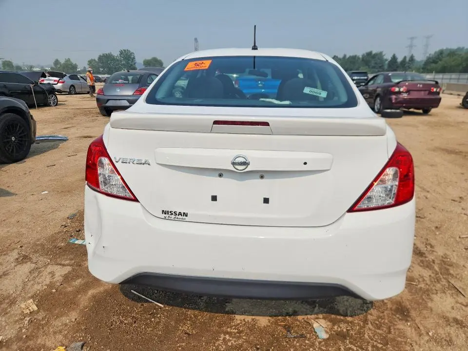 2016 NISSAN VERSA 1.6 S PLUS  