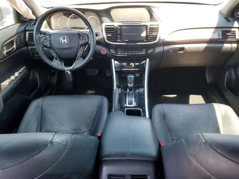 2017 HONDA ACCORD TOURING  