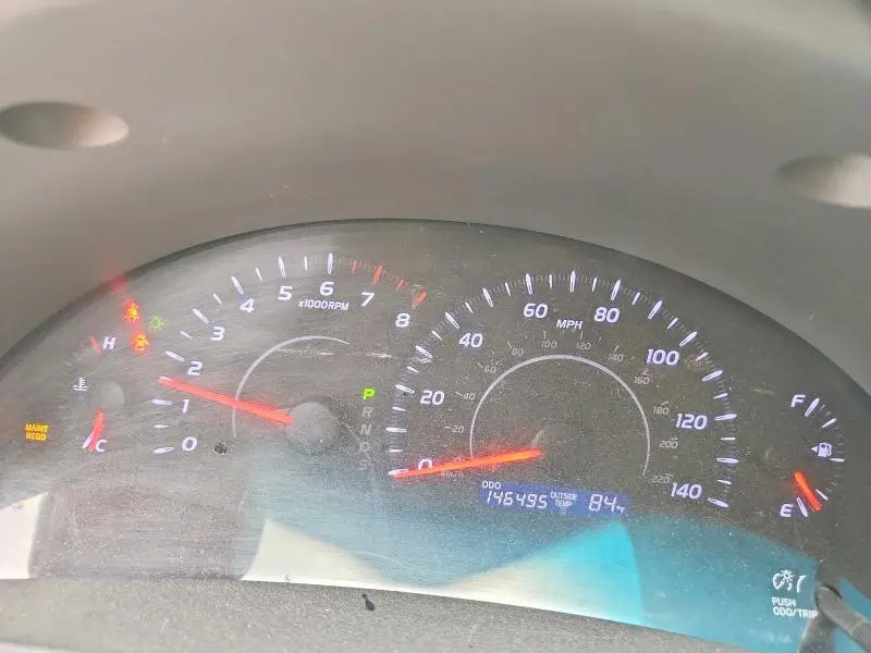 2011 TOYOTA CAMRY LE  
