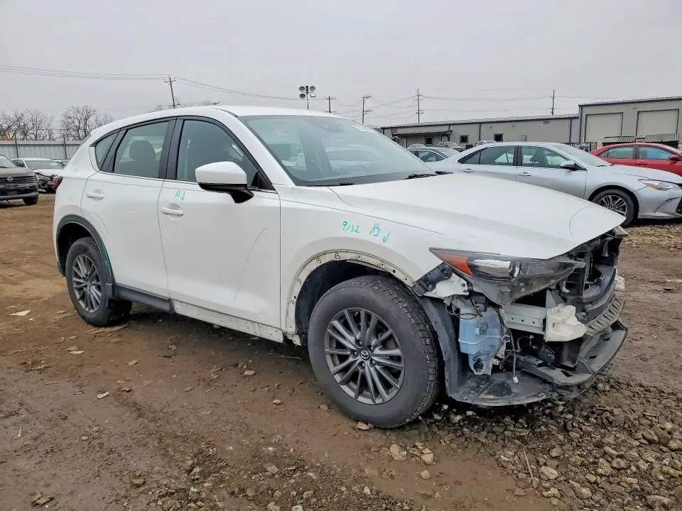 2017 MAZDA CX-5 SPORT  