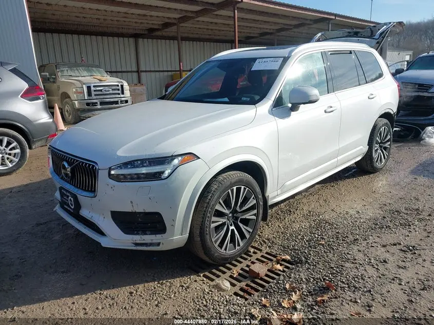 2021 VOLVO XC90 T6 MOMENTUM 7 PASSENGER