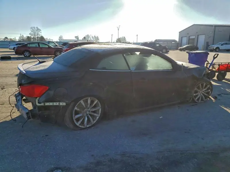 2011 INFINITI G37 BASE  