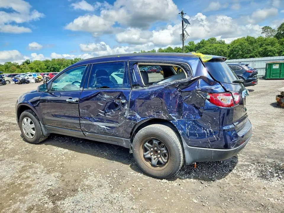 2017 CHEVROLET TRAVERSE LS  