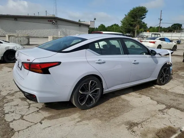 2024 NISSAN ALTIMA SR  