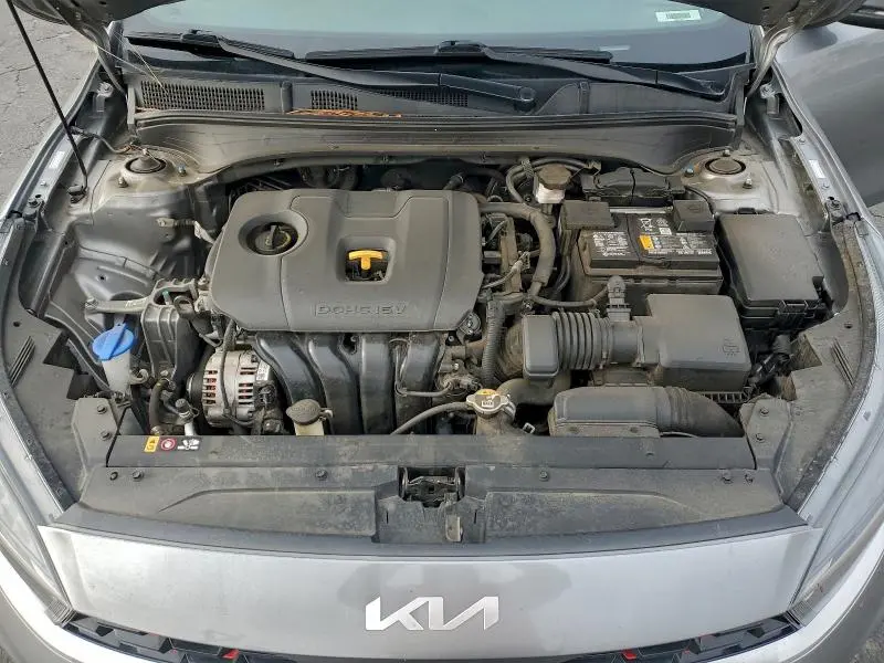 2022 KIA FORTE GT LINE  