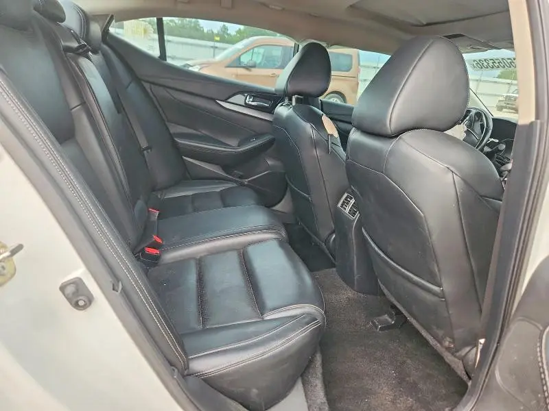 2017 NISSAN MAXIMA 3.5 SL  