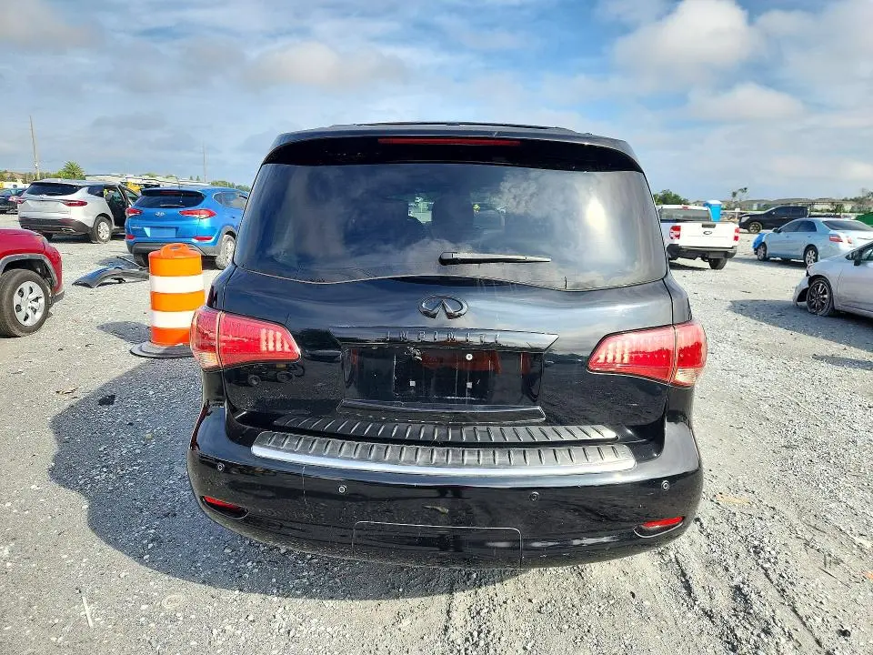 2013 INFINITI QX56 BASE  
