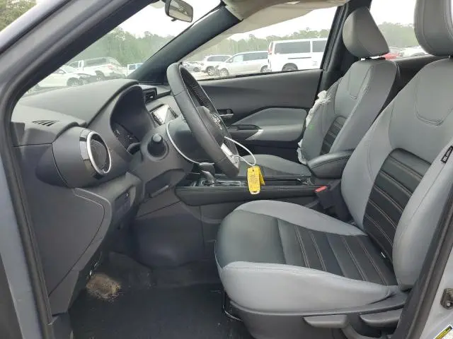 2024 NISSAN KICKS SR  