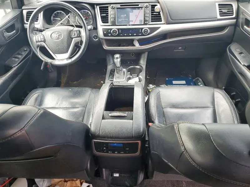 2015 TOYOTA HIGHLANDER   