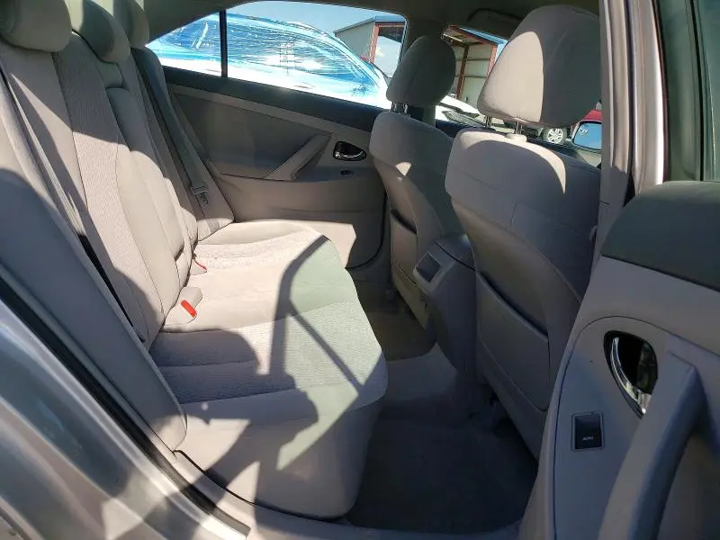 2011 TOYOTA CAMRY LE  