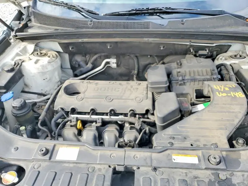 2011 KIA SORENTO BASE  