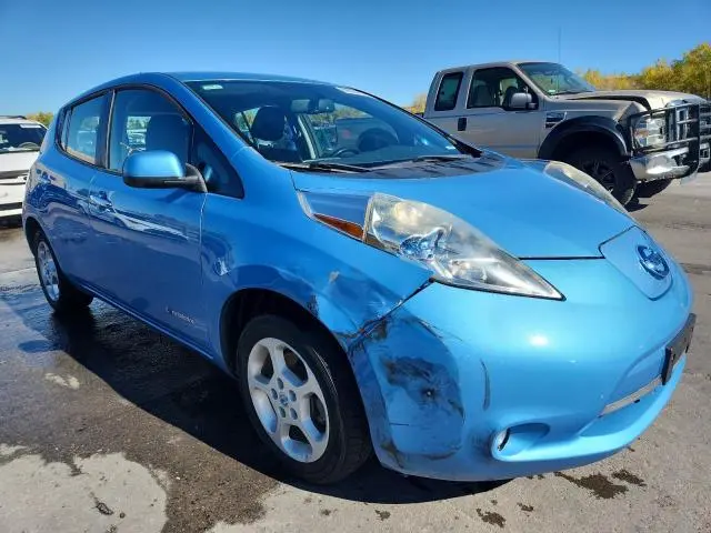 2013 NISSAN LEAF S  