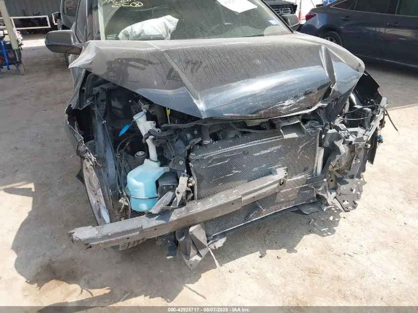 2020 HONDA HR-V AWD LX