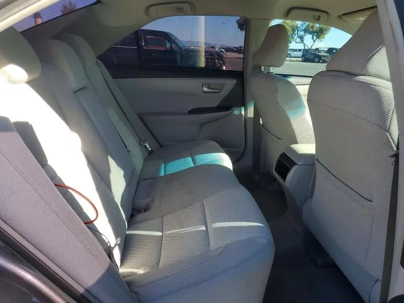 2017 TOYOTA CAMRY LE  