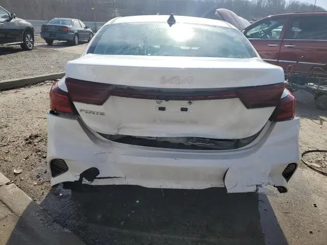 2022 KIA FORTE FE  