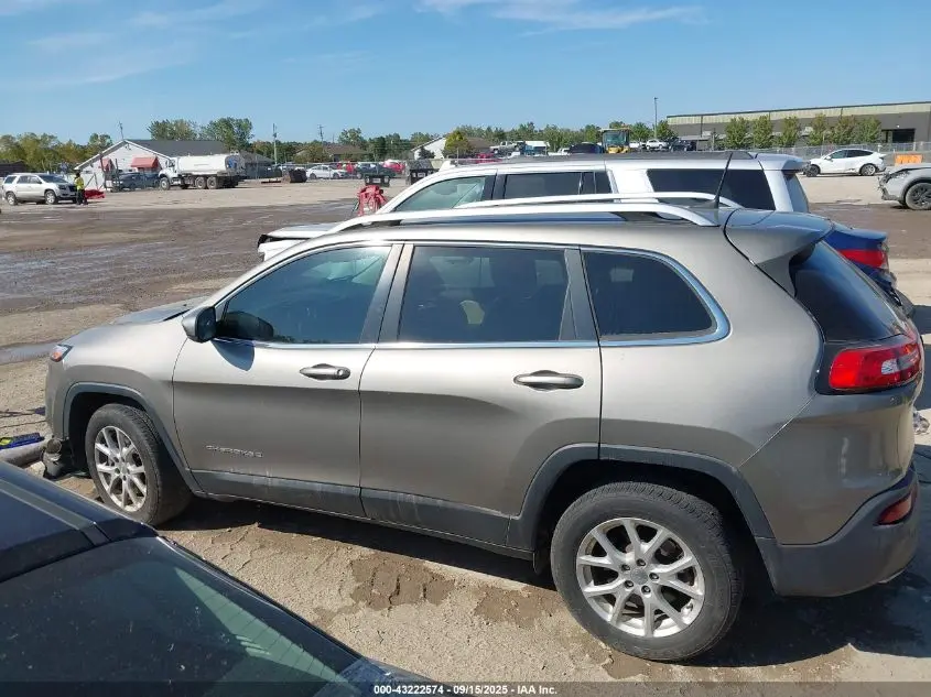 2017 JEEP CHEROKEE LATITUDE FWD