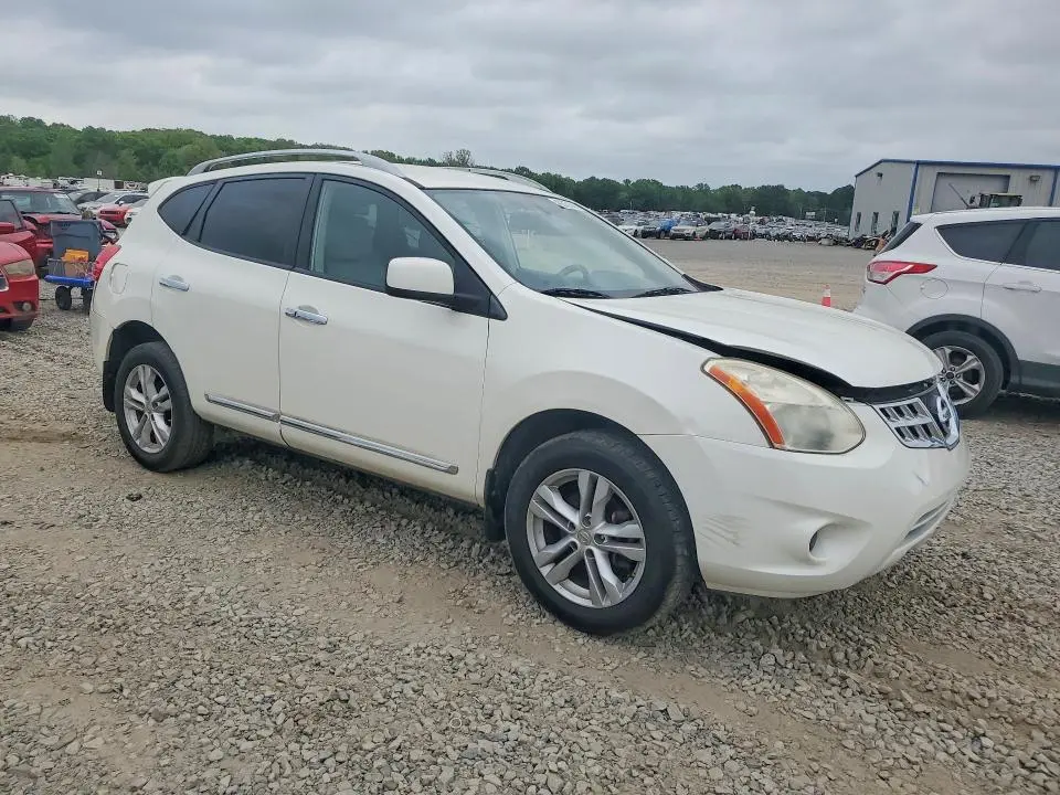 2012 NISSAN ROGUE S  