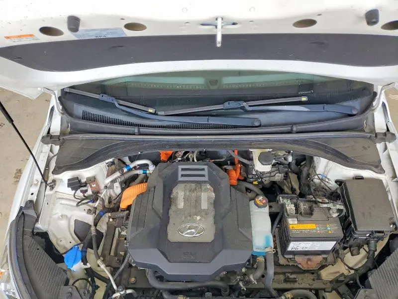 2021 HYUNDAI IONIQ SE  