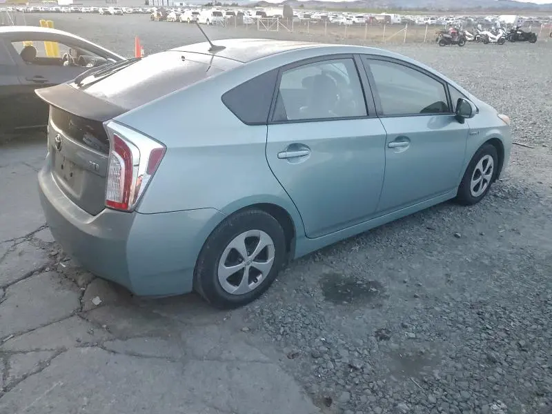 2013 TOYOTA PRIUS   