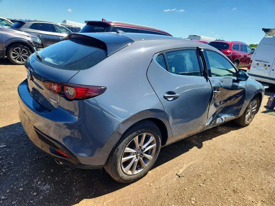 2019 MAZDA 3 PREMIUM  