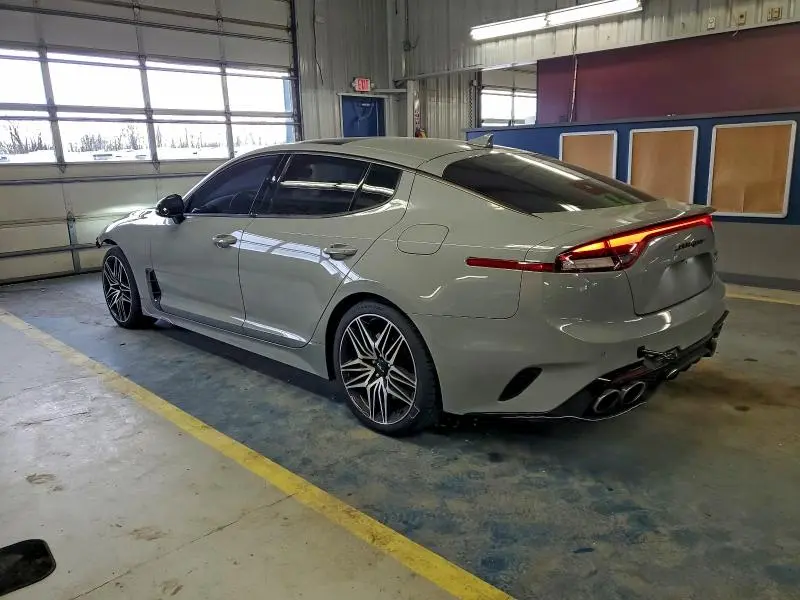 2022 KIA STINGER GT1  