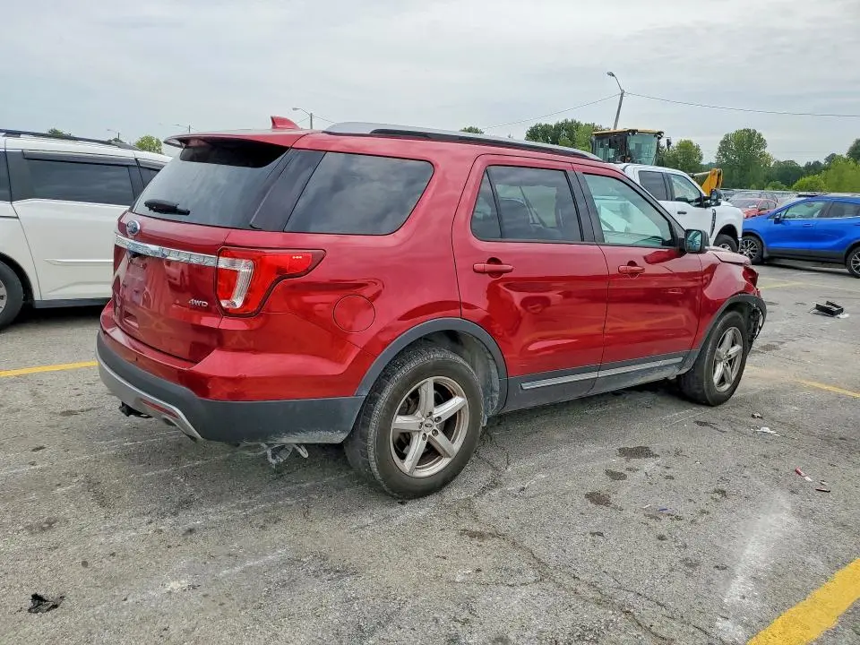 2017 FORD EXPLORER XLT  