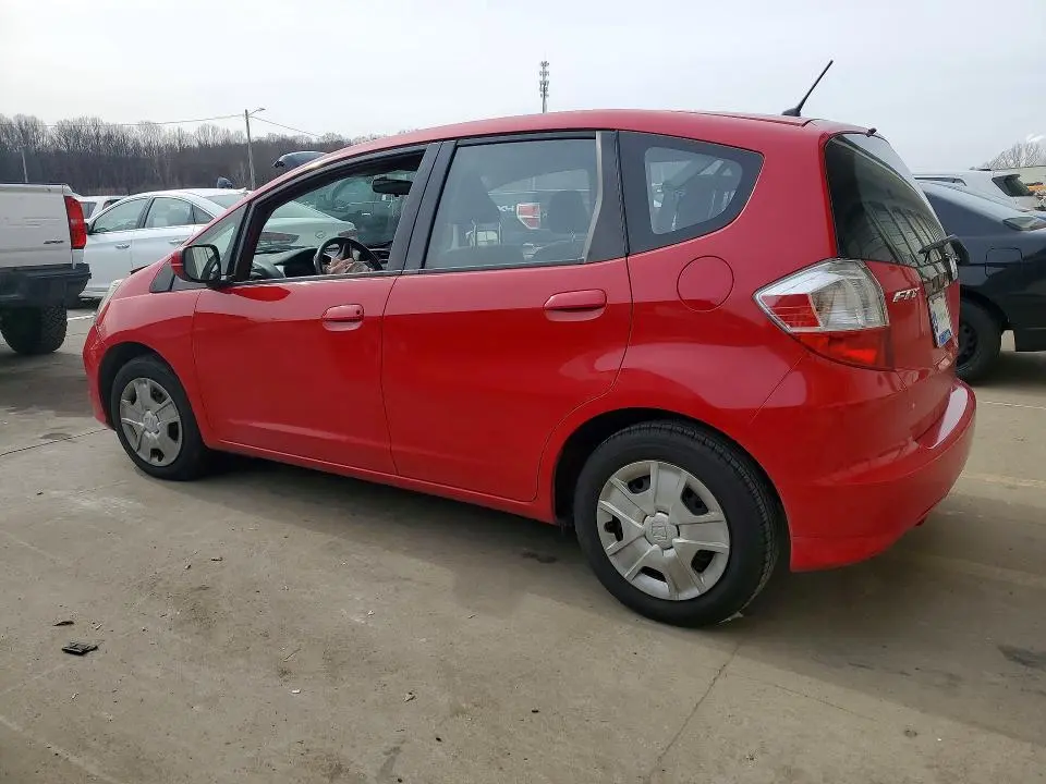2013 HONDA FIT   