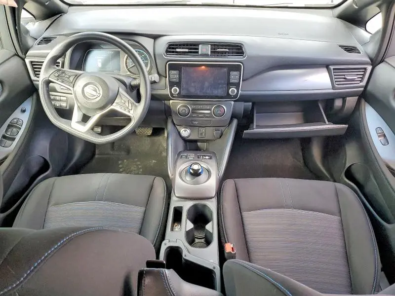 2024 NISSAN LEAF S  